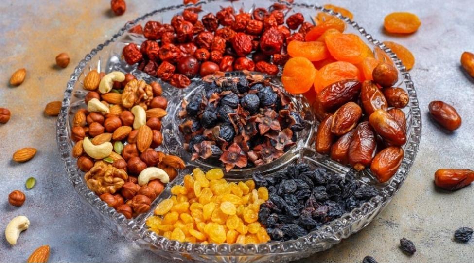 Qarışıq quru meyvə (5 çeşidli set)