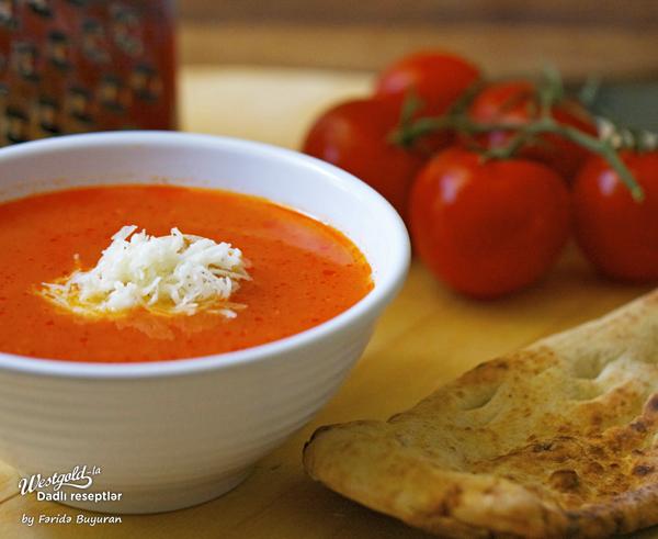 Tomat şorbası