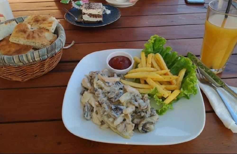 Chicken straganoff