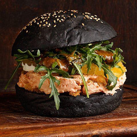 Black burger toyuq