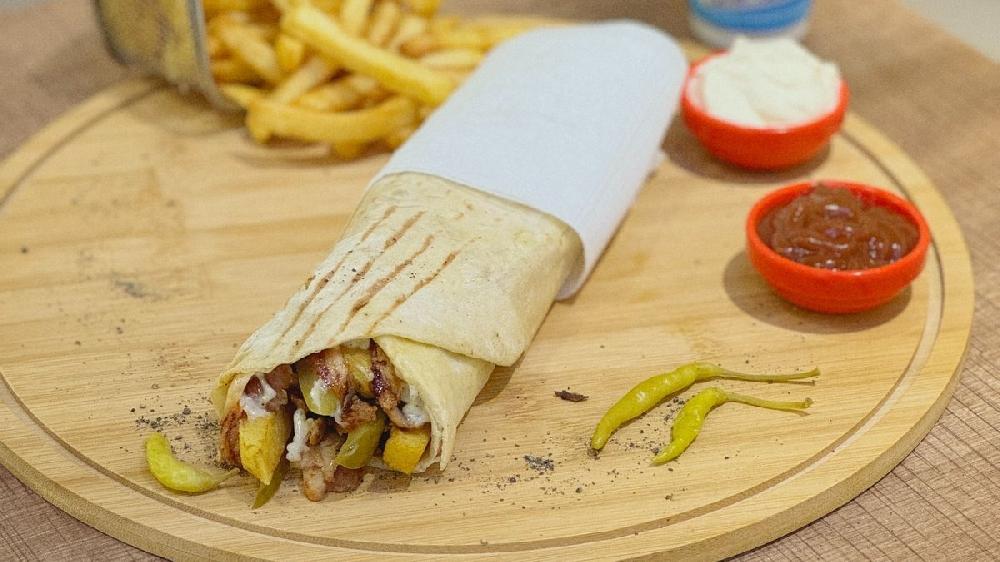 Şaurma toyuq fri