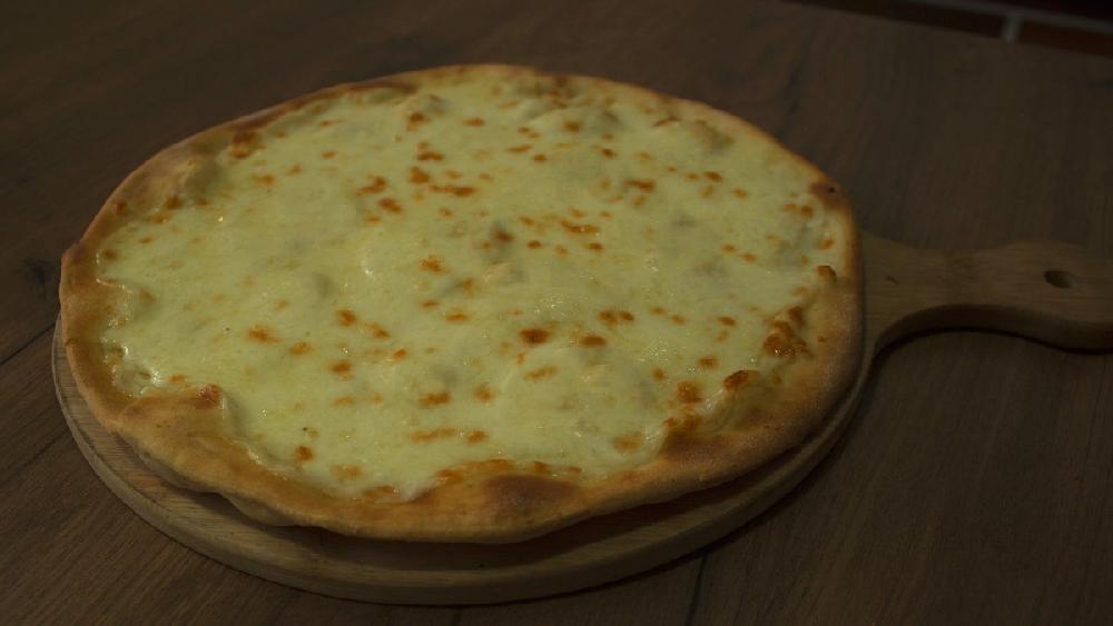 Krevetka Alfredo pizza