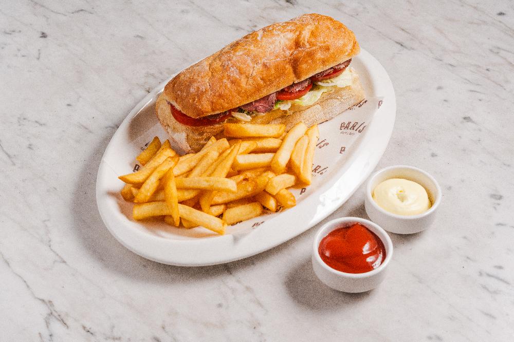 ROSTBİF SENDVİÇİ