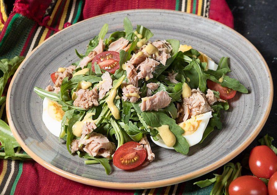 Tuna salatı