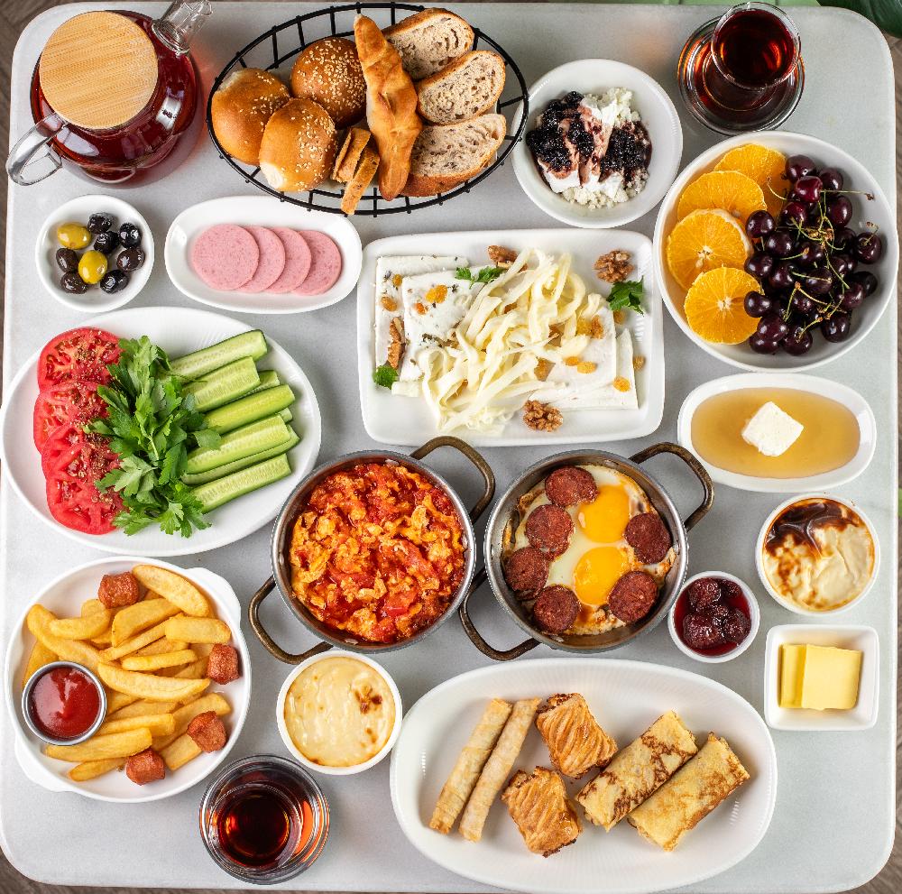 İstanbul Breakfast 2-3👤