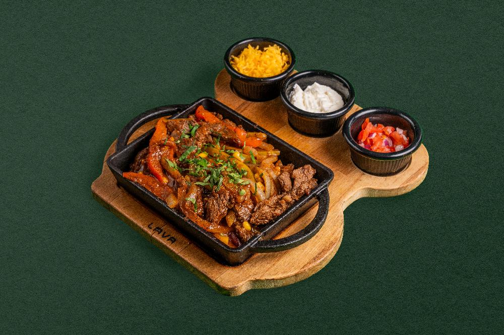 Livan Sayağı Ət Fajitos