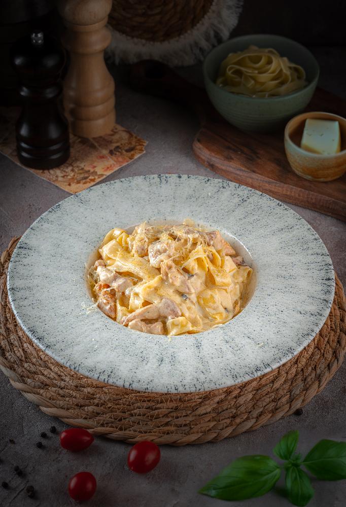Fetuçini Alfredo