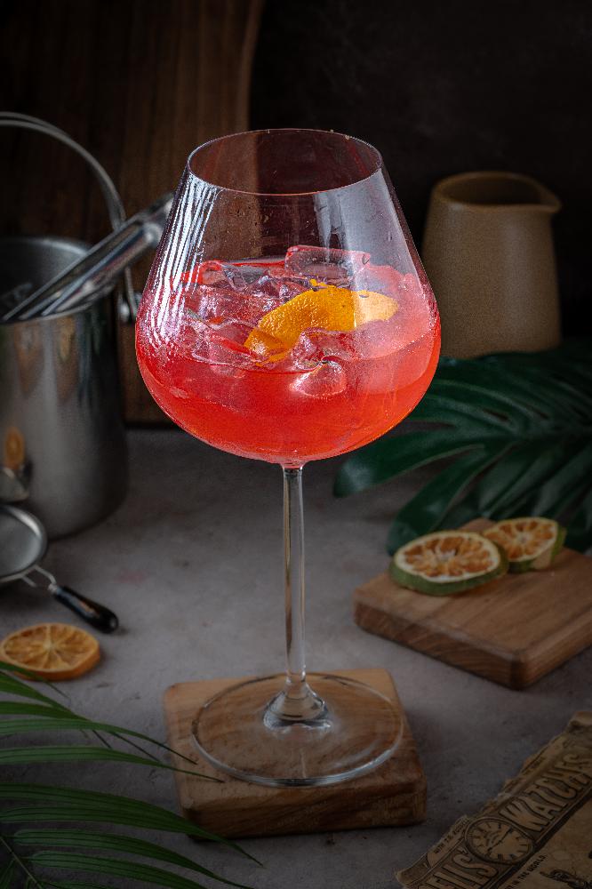 Cosmopolitan 