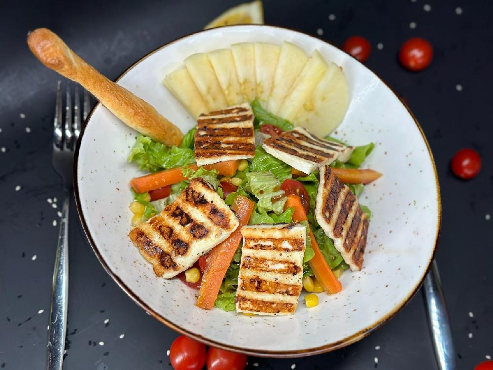 Hellim Salatı (5 ədəd 250qr)