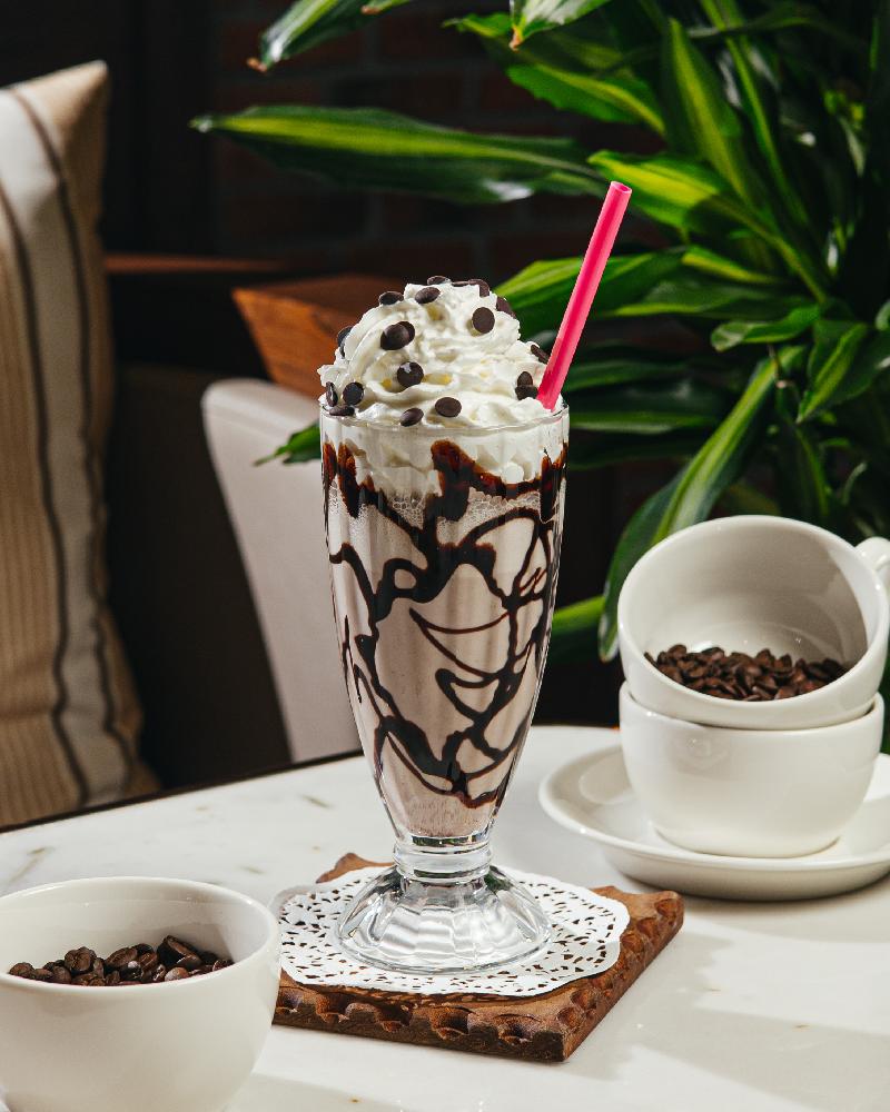 CHOCOLATE MILKSHAKE