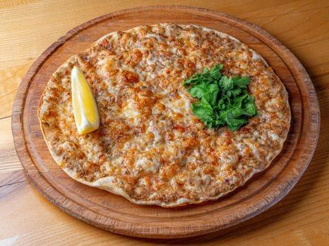 Pendirli Lahmacun