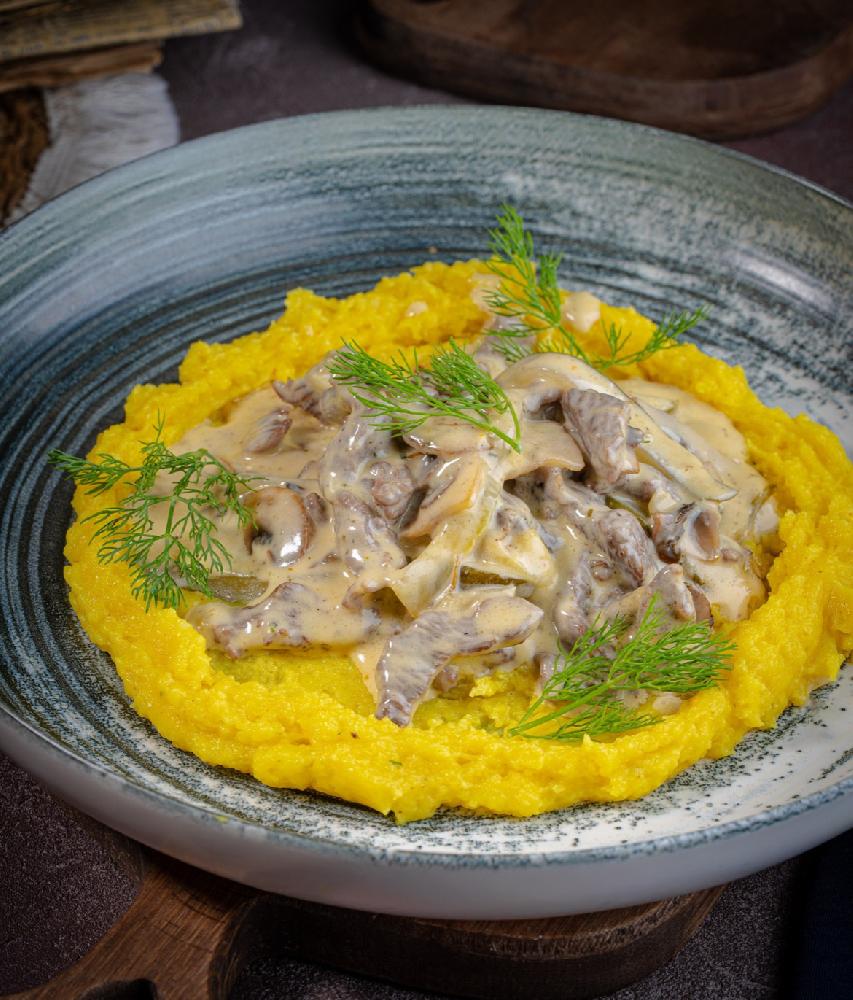 Beef stroganoff