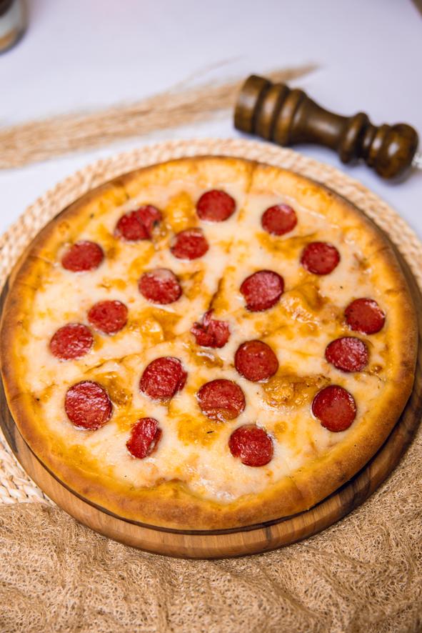 Pepperoni pizza