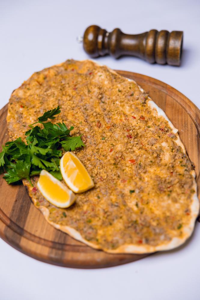 Lahmacun qozlu