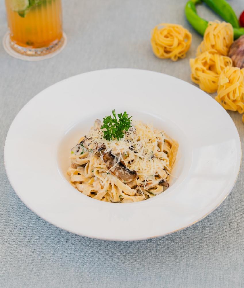 FETTUÇİNİ ALFREDO (260 gr) 