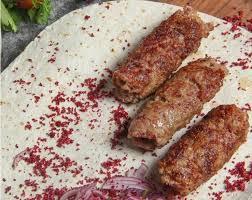 Quzu ətindən lülə kababı