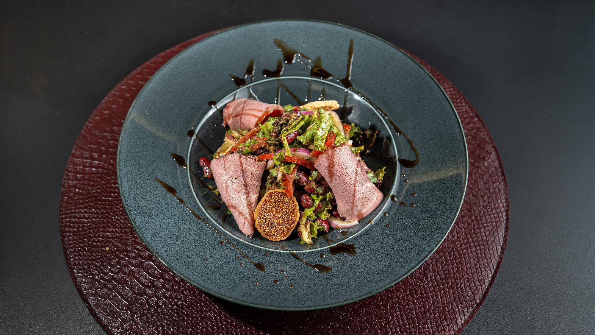 Rostbif salatı 