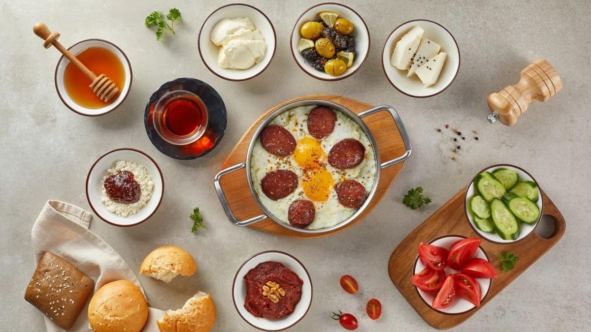 Sucuklu yumurta keyfi 
