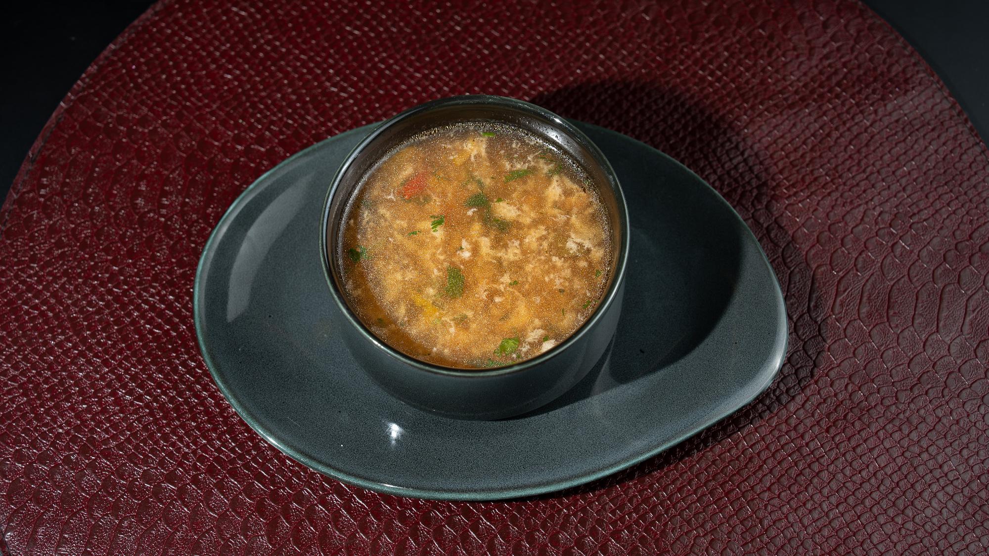 Acılı toyuq şorbası 