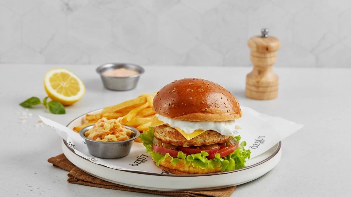 Chicken Cheeseburger 