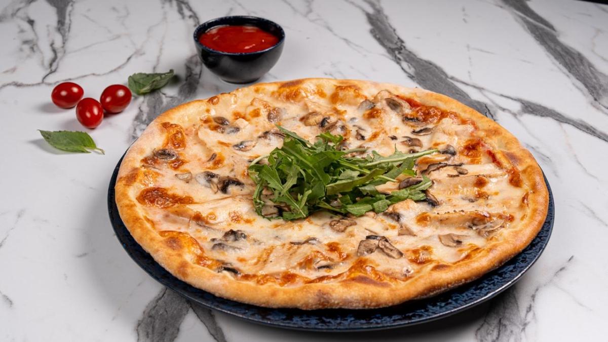 Pizza Polo Fungi 