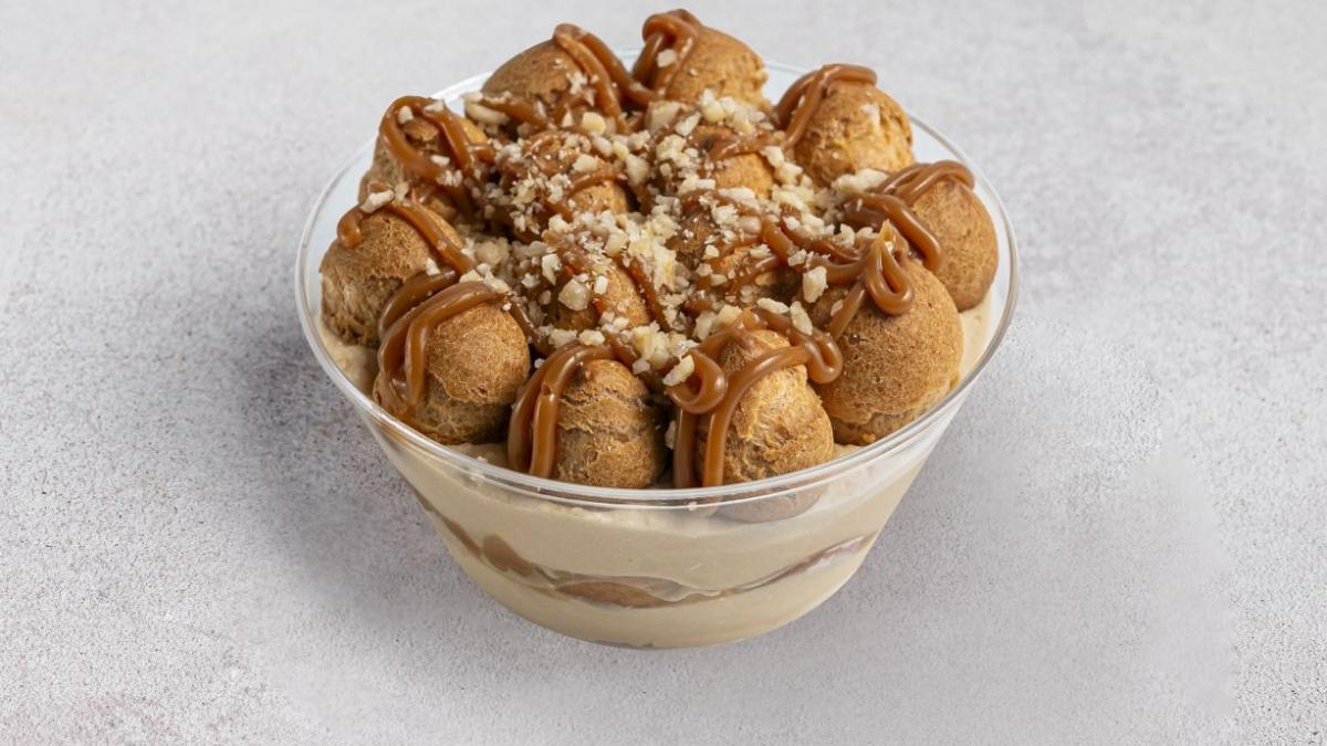 Profiterol (Ağ şokoladlı)