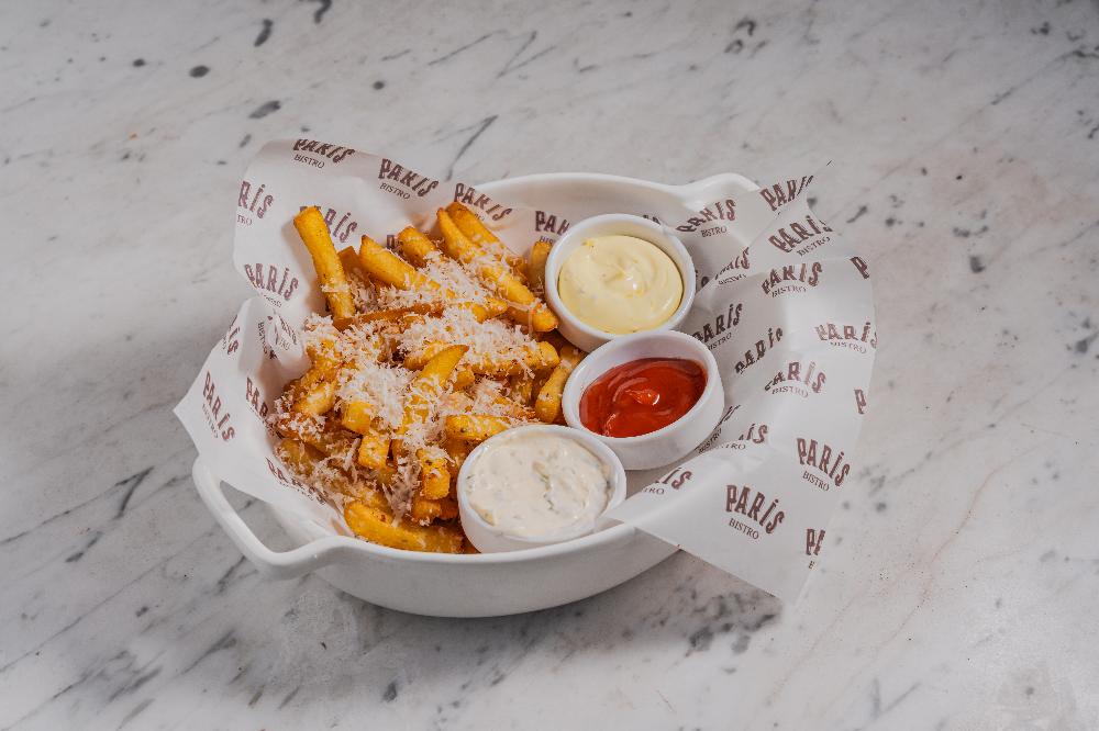 TRÜF YAĞI VƏ PARMESANLI KARTOF FRİ