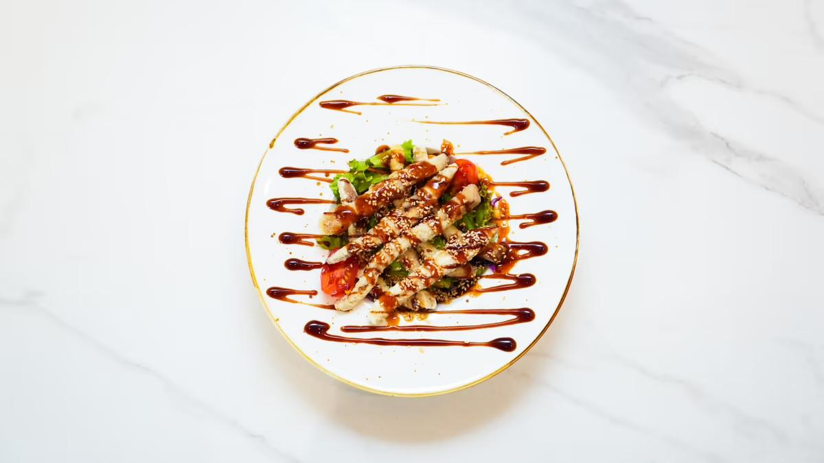 Xırt-xırt badımcan salatı