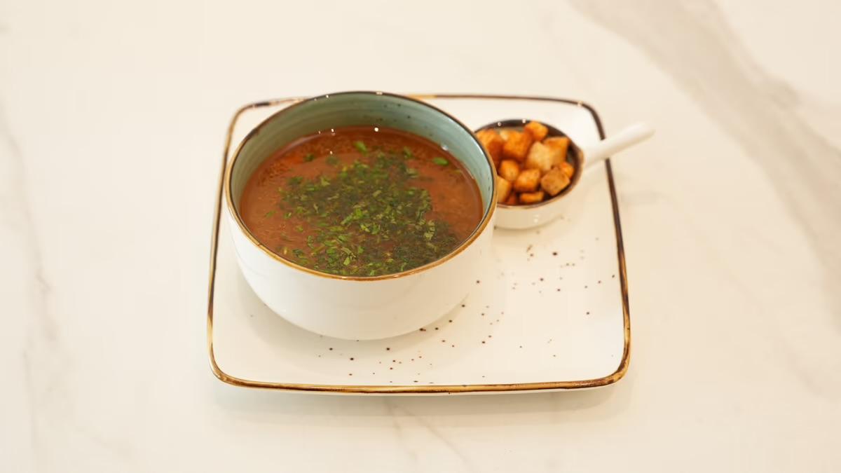 Toyuq şorbası