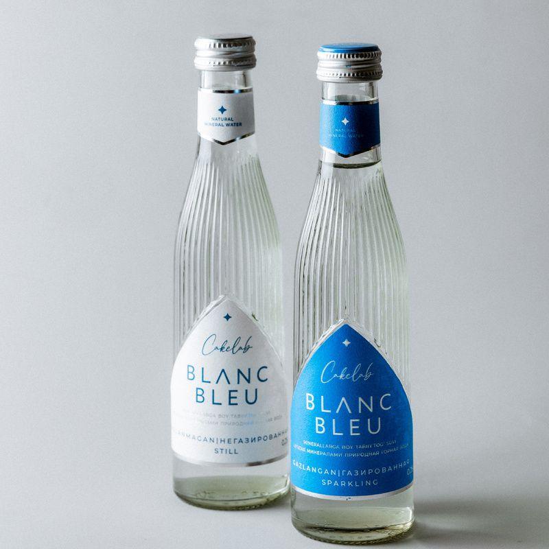 Blanc bleu