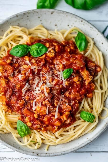 Spagetti bolognase 