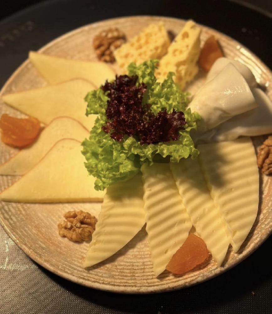 Gürcü Pendiri Assorti (320 qr)