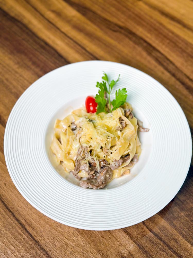 Beef Fettuccine Alfredo