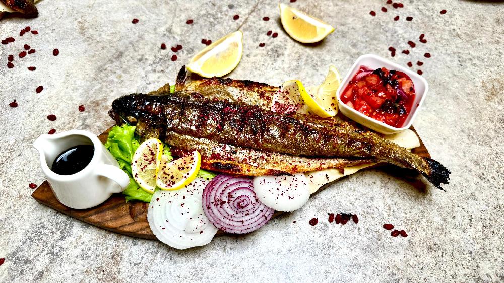 Farel balıq bütöv