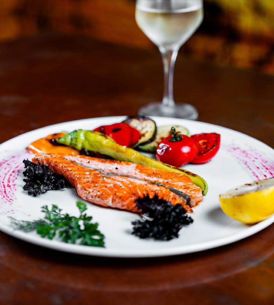 Salmon vegetables