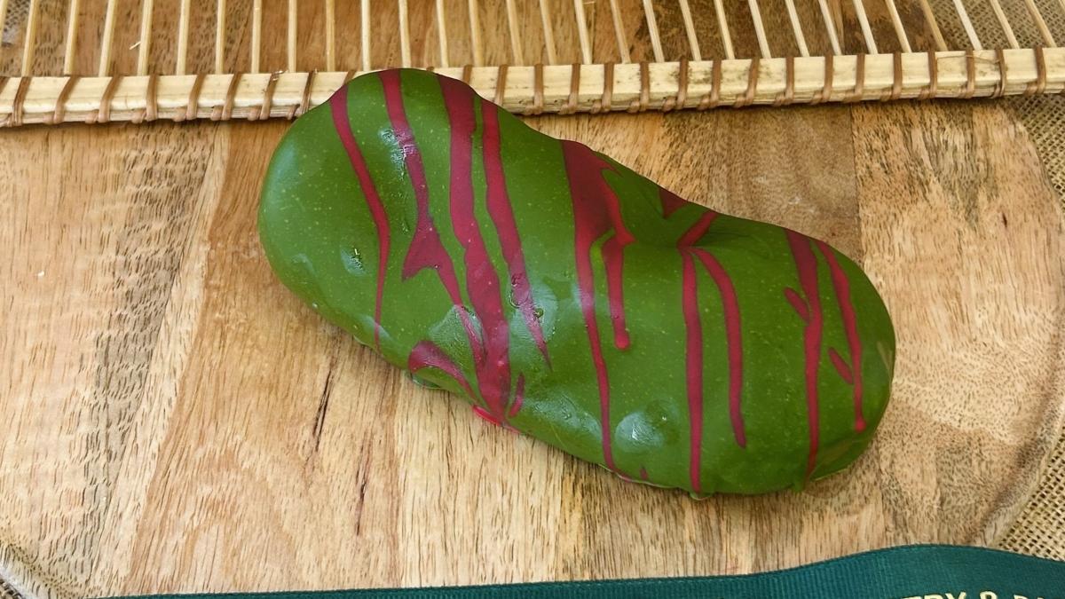 Pistachio fruit mues