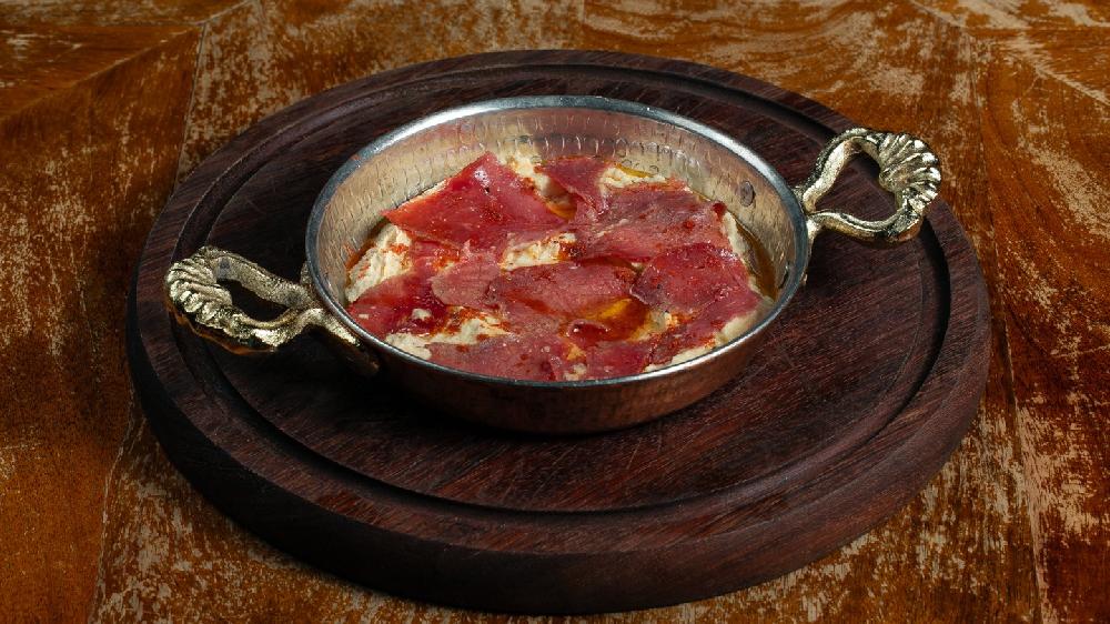 PASTIRMALI HUMUS
