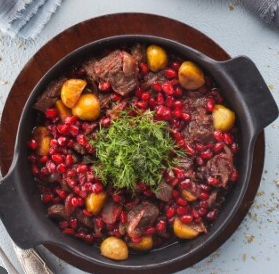 "Nar qovurma"(Pomegranate Roasting )