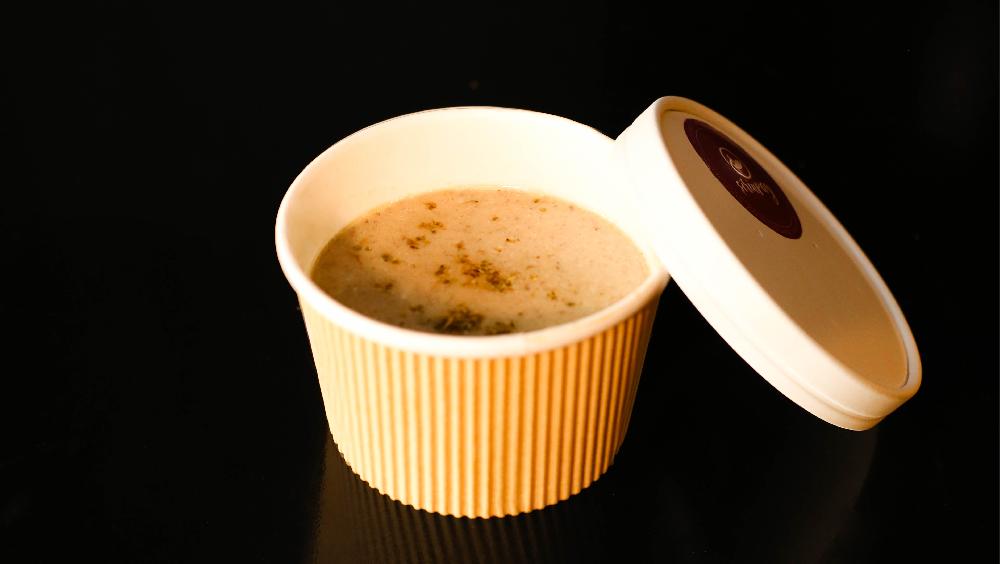 Göbələk Şorbası