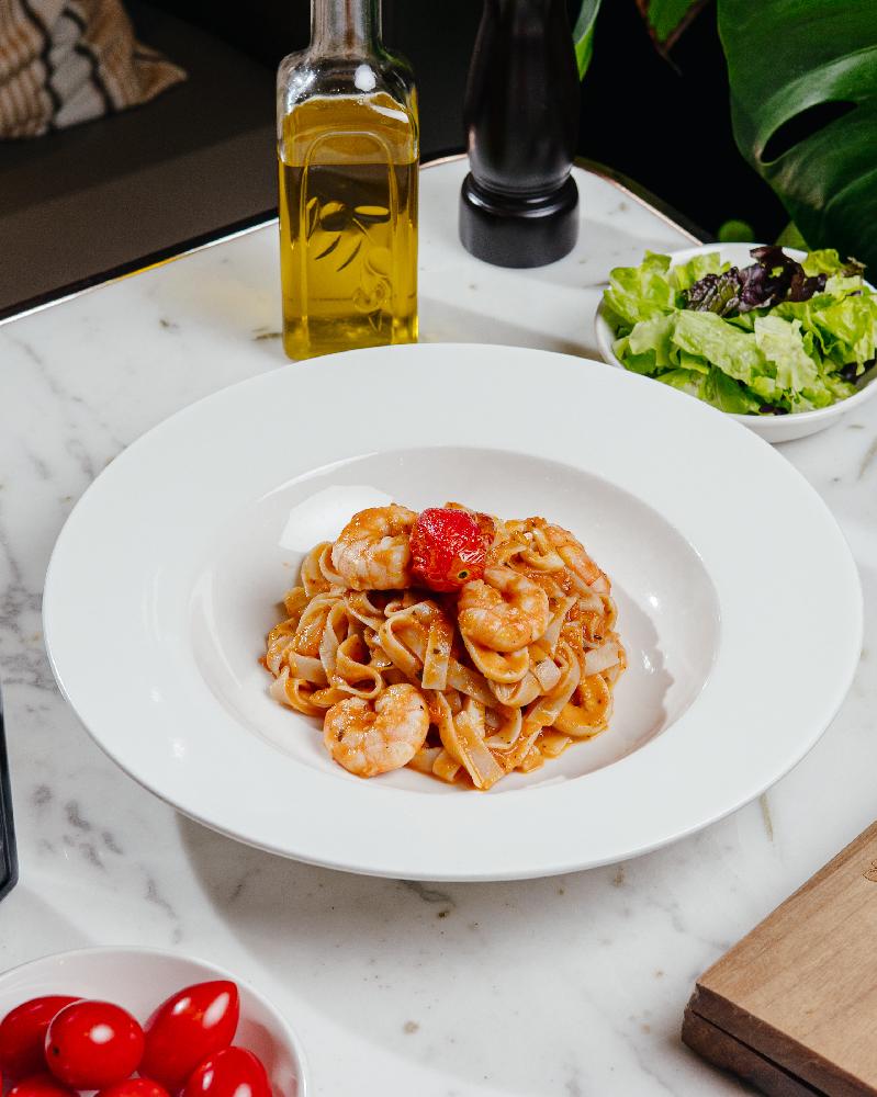 DƏNİZ MƏHSULLARI İLƏ FETTUCCINE