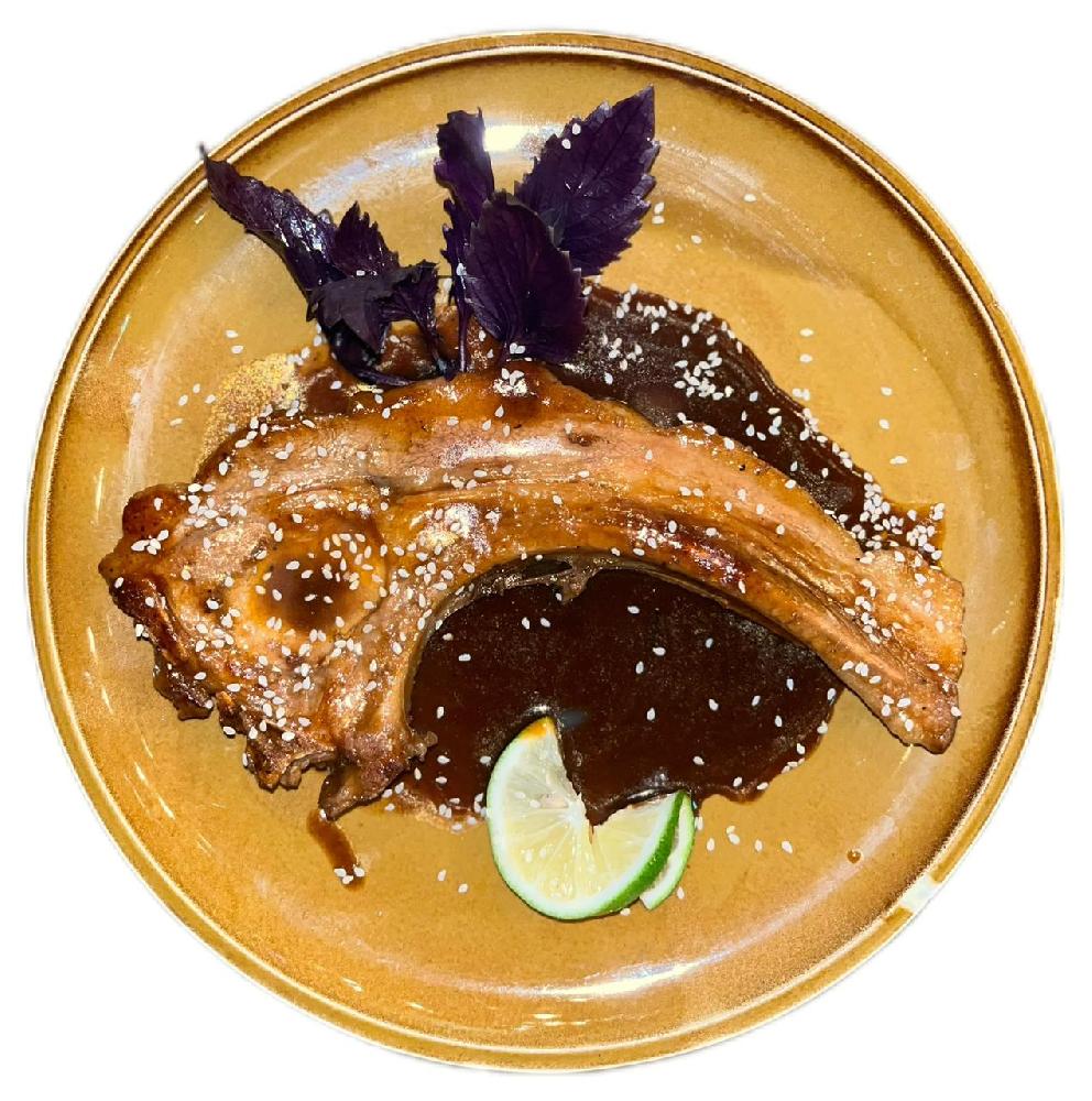 BBQ Qaban Antrikotu tavada