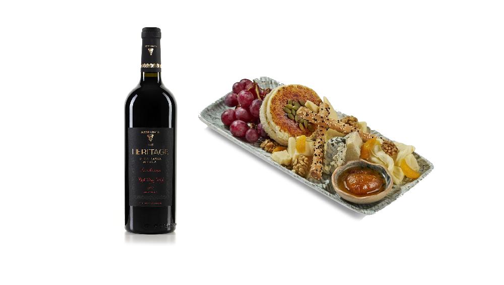 Pendir Tabağı + The Heritage Şərabı (50%)