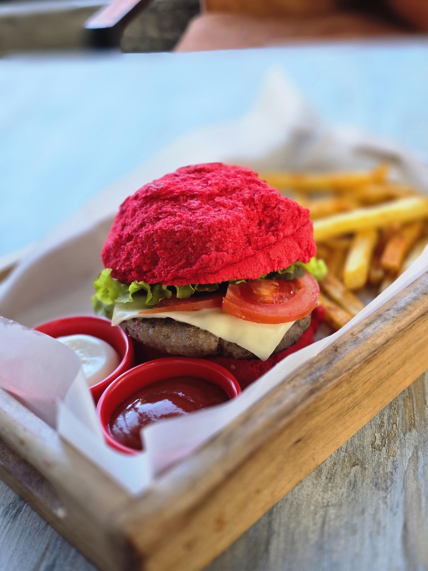 Qırmızı Golsa Burger 