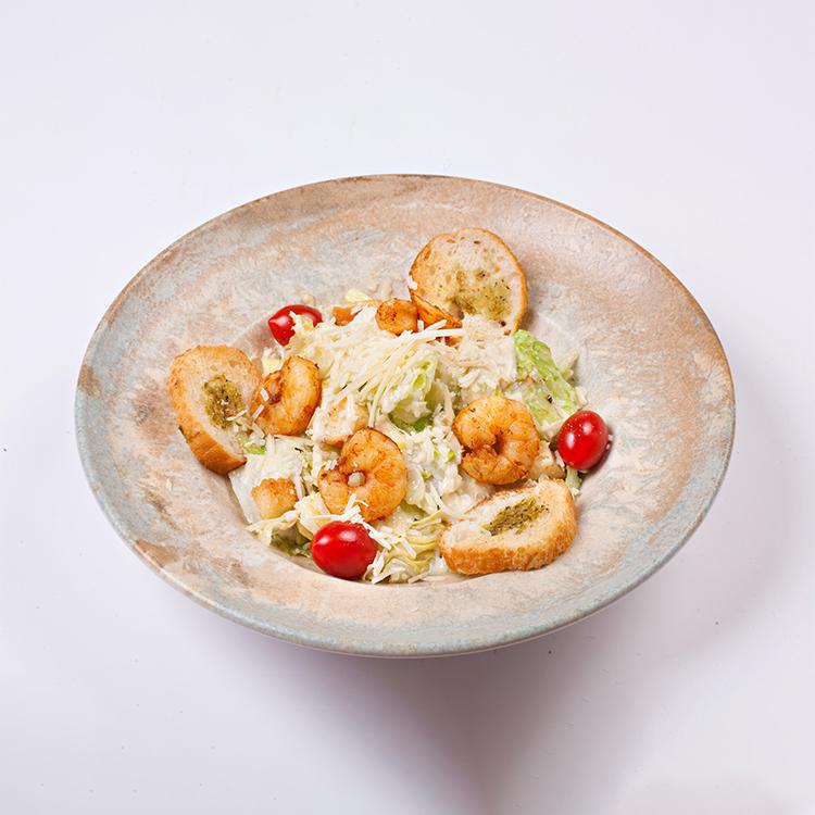 Sezar salatı