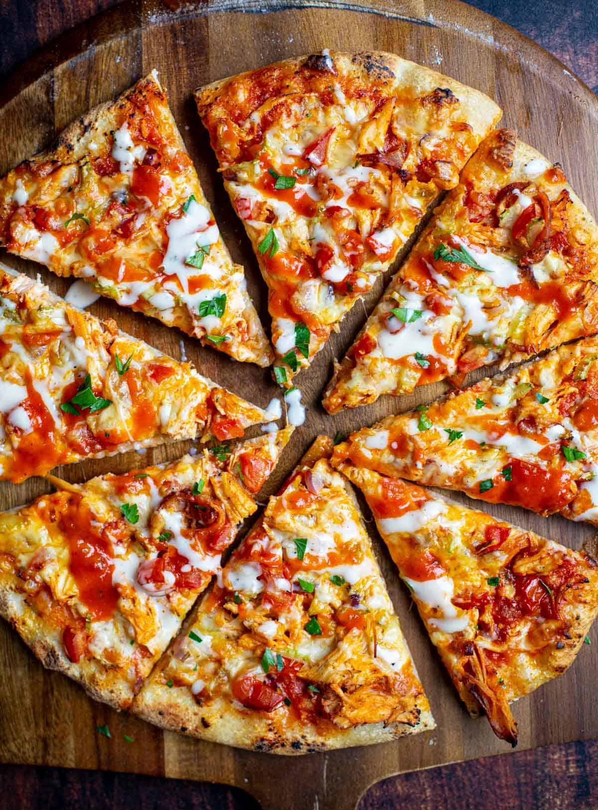 Toyuqlu pizza