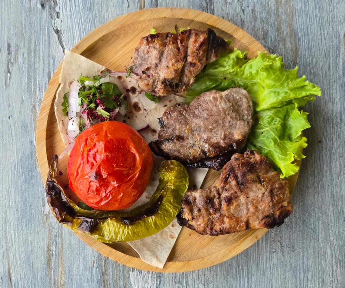 Dana basdırma qaymaqla 