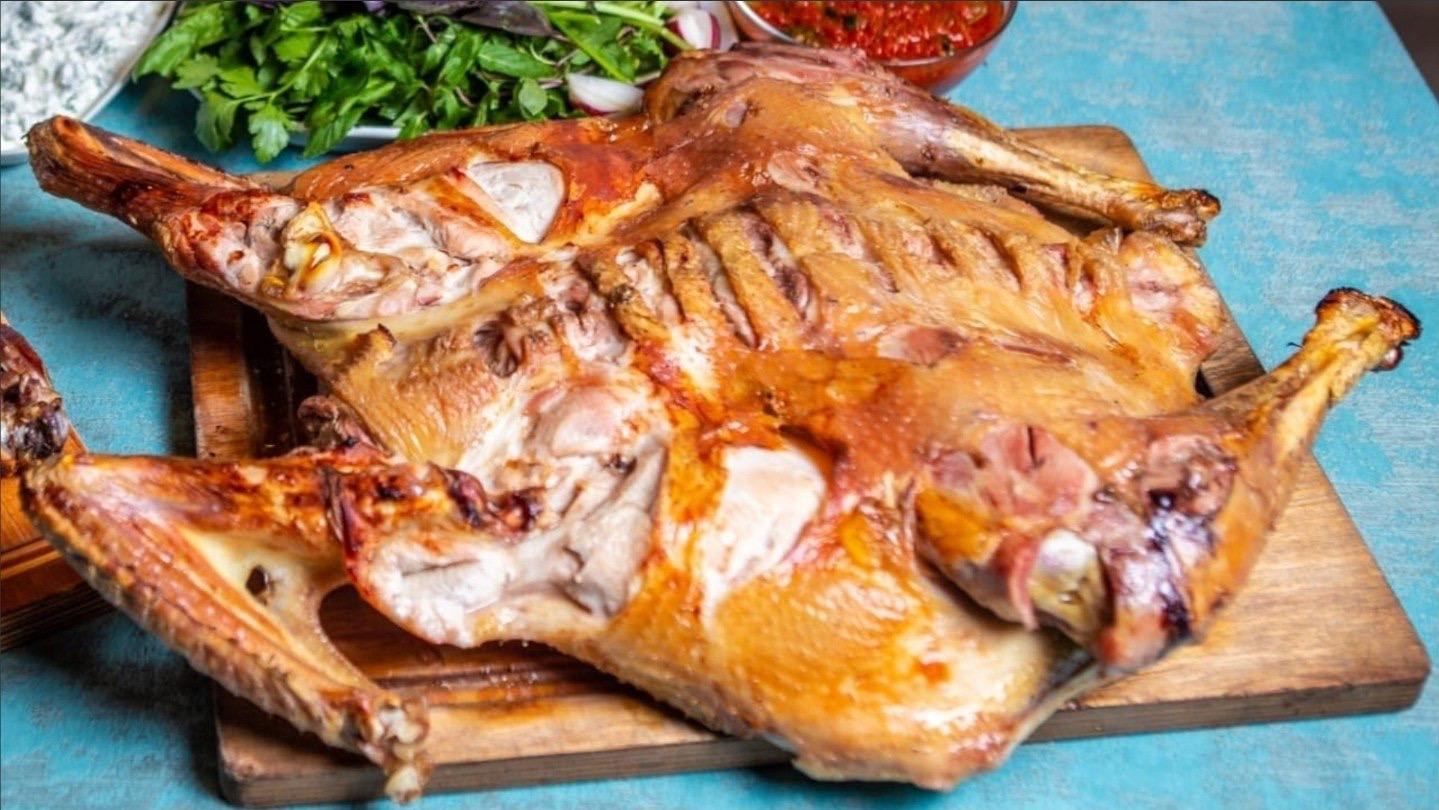 Hinduşka tam