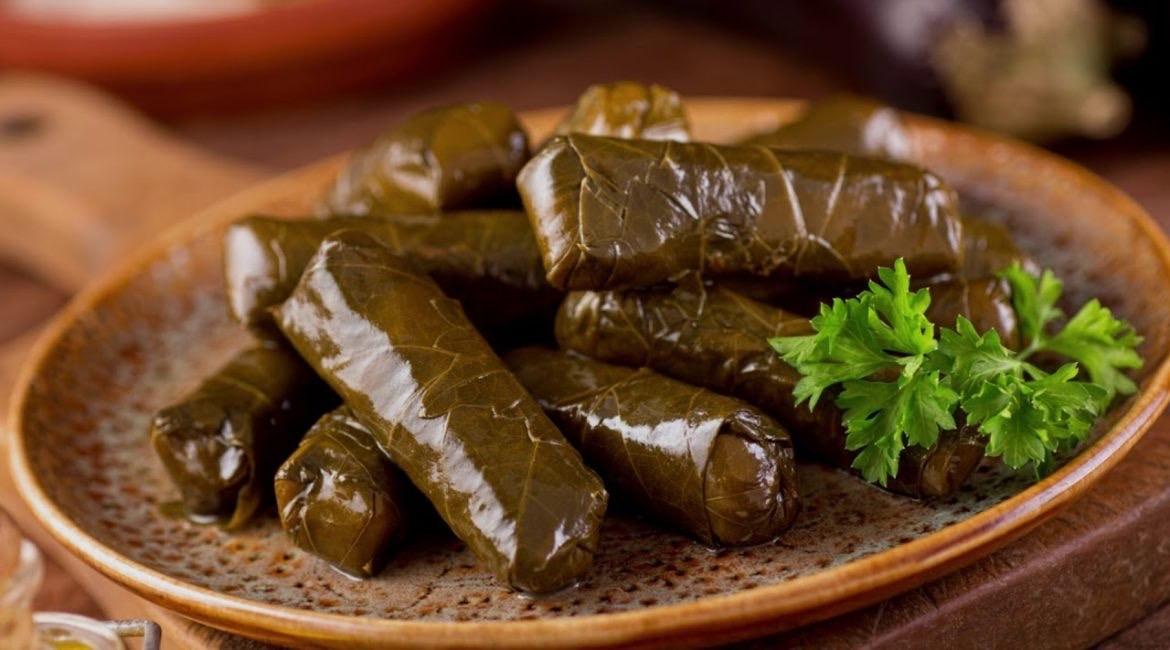 Yarpaq dolması