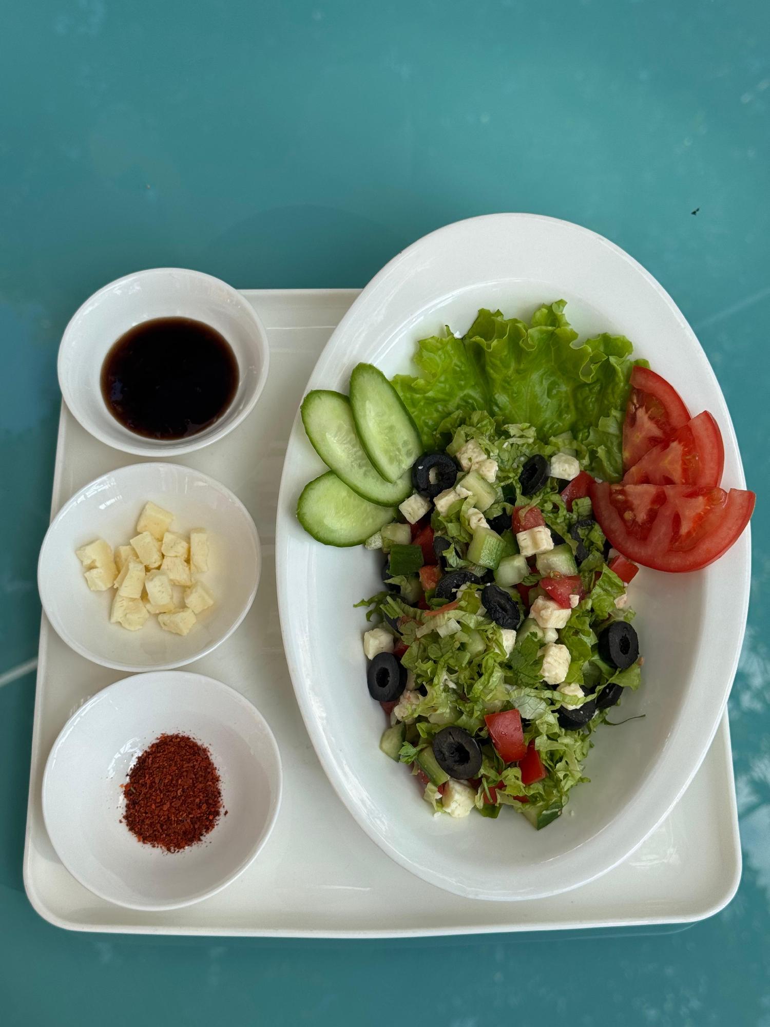 Mövsüm salatı