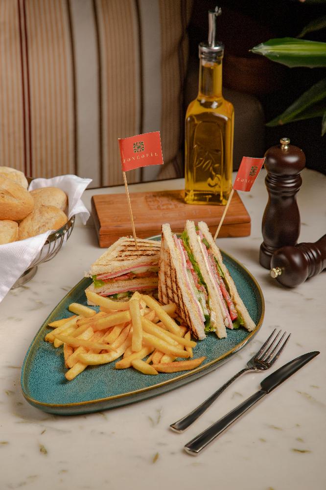 CLUB  SENDİVİÇ TOYUQ 